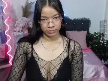 emilly_tay from Chaturbate