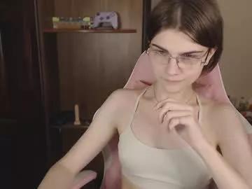 peralez_f from Chaturbate