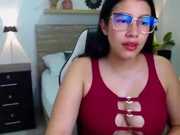 rosee_13 from Chaturbate