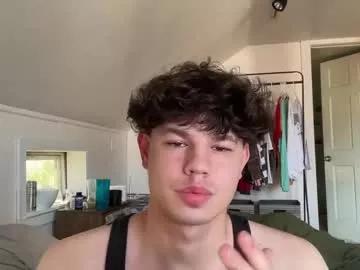 tombro1022 from Chaturbate